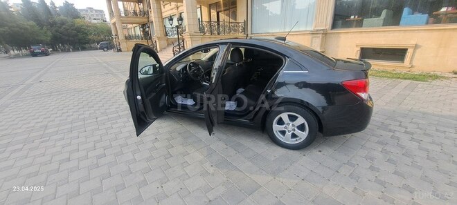 Chevrolet Cruze 2015, 273,590 km - 1.4 l - Sumqayıt
