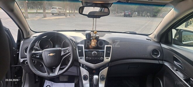 Chevrolet Cruze 2015, 273,590 km - 1.4 l - Sumqayıt