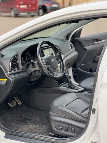 Hyundai Avante 2016, 191,400 km - 1.6 l - Bakı