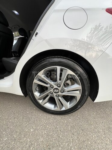 Hyundai Avante 2016, 191,400 km - 1.6 l - Bakı