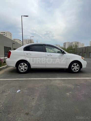Hyundai Accent 2009, 270,000 km - 1.6 л - Bakı