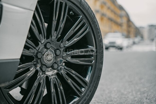 Land Rover Range Rover-15