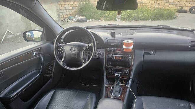 Mercedes C 240 2002, 191,226 km - 2.6 l - Bakı