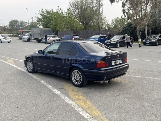 BMW 320 1995, 243,000 km - 2.0 l - Sumqayıt