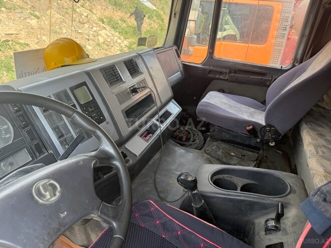 Shacman SX3314DT366 2011, 260,000 km - 9.7 l - Yevlax