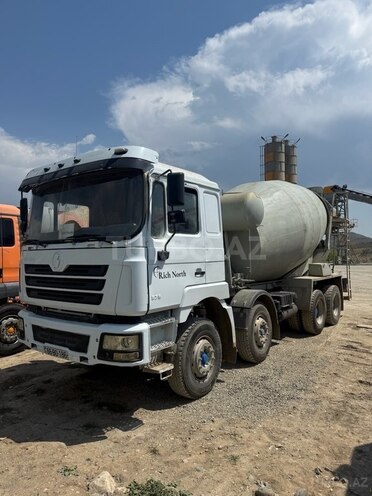 Shacman SX3314DT366 2011, 260,000 km - 9.7 l - Yevlax