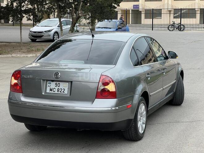Volkswagen Passat 2004, 263,273 km - 1.8 л - Sumqayıt