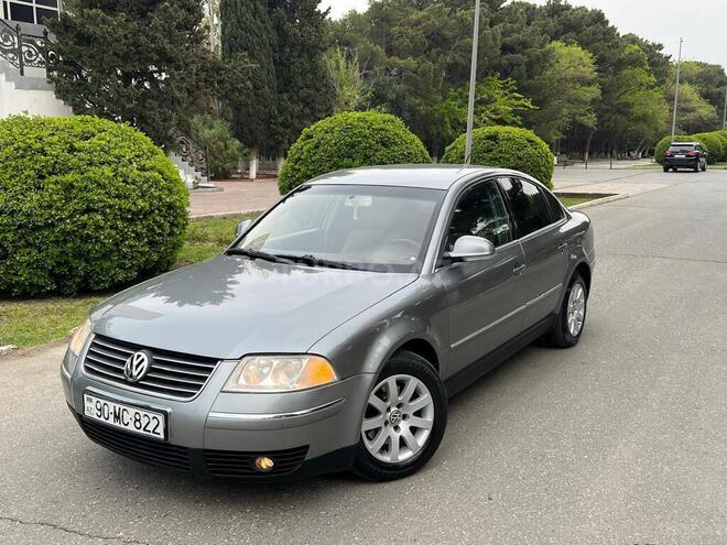 Volkswagen Passat 2004, 263,273 km - 1.8 л - Sumqayıt