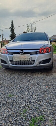 Opel Astra 2009, 290,000 km - 1.3 l - Masallı