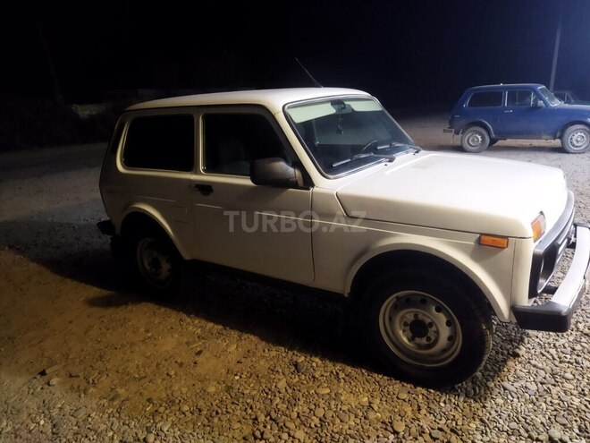 LADA (VAZ) Niva 2011, 150,000 km - 1.7 л - Saatlı