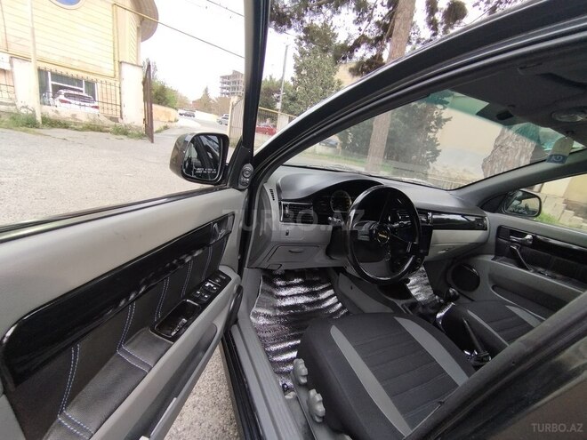 Daewoo Gentra 2013, 300,000 km - 1.5 l - Bakı