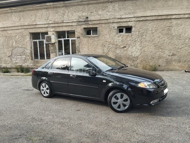 Daewoo Gentra 2013, 300,000 km - 1.5 l - Bakı