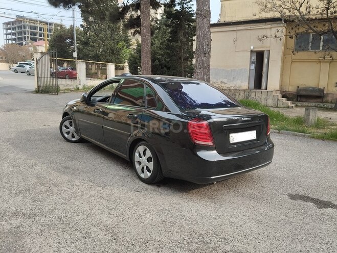 Daewoo Gentra 2013, 300,000 km - 1.5 l - Bakı