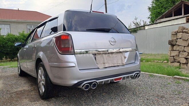 Opel Astra 2009, 290,000 km - 1.3 l - Masallı