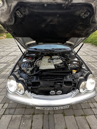 Mercedes C 200 2001, 257,000 km - 2.0 l - Xırdalan