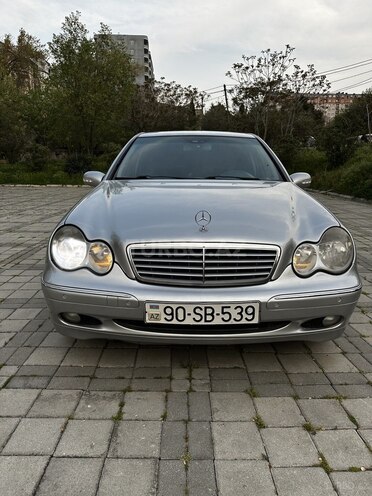 Mercedes C 200 2001, 257,000 km - 2.0 l - Xırdalan