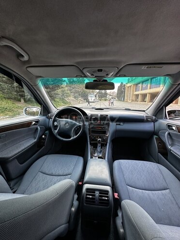 Mercedes C 200 2001, 257,000 km - 2.0 l - Xırdalan