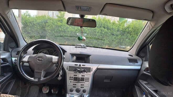 Opel Astra 2009, 290,000 km - 1.3 l - Masallı