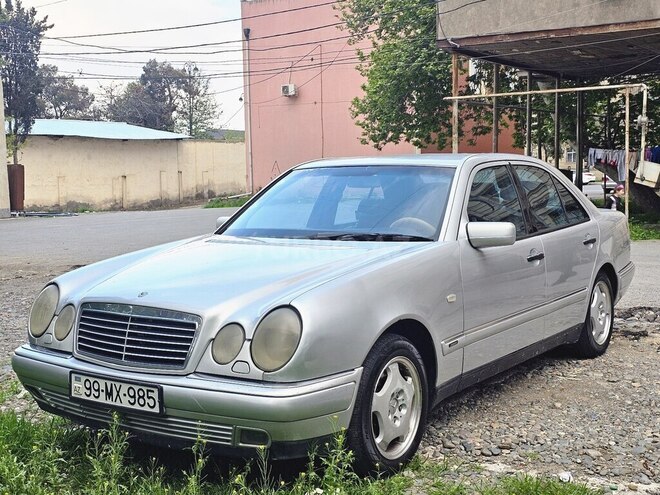 Mercedes E 240 1998, 250,000 km - 2.4 л - Gəncə
