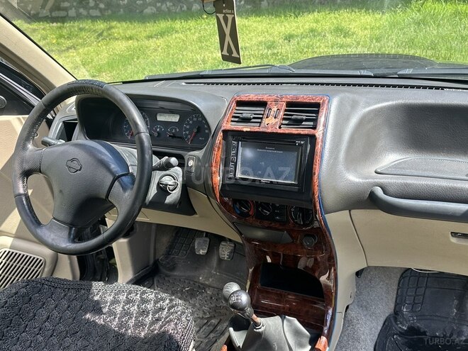 Nissan Terrano 2012, 320,000 km - 2.4 l - Oğuz