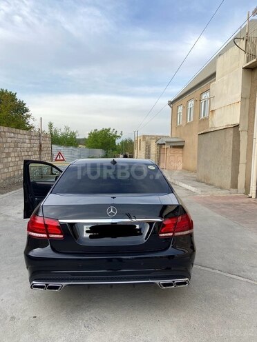 Mercedes E 220 d 2014, 234,000 km - 2.2 l - Bakı
