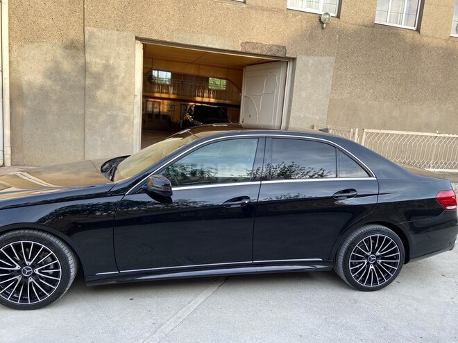 Mercedes E 220 d 2014, 234,000 km - 2.2 l - Bakı