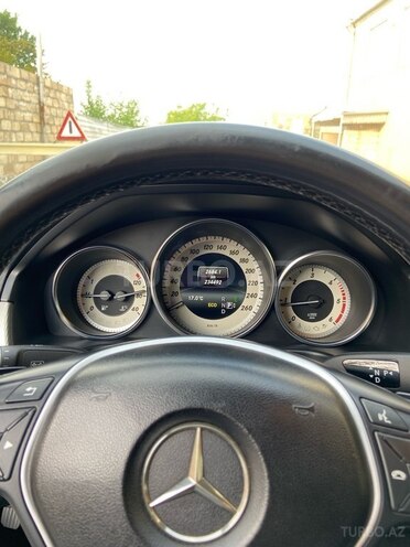 Mercedes E 220 d 2014, 234,000 km - 2.2 l - Bakı
