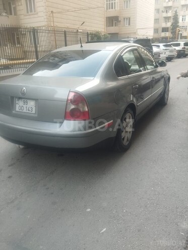 Volkswagen Passat 2001, 276,000 km - 1.8 l - Bakı