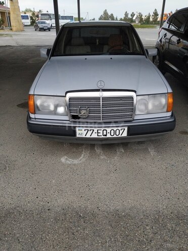 Mercedes E 200 d 1991, 295,000 km - 2.0 l - Bakı