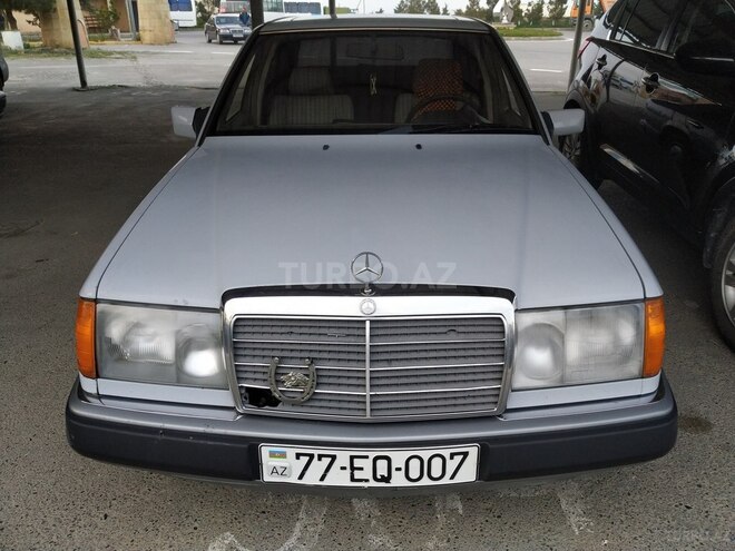 Mercedes E 200 d 1991, 295,000 km - 2.0 l - Bakı