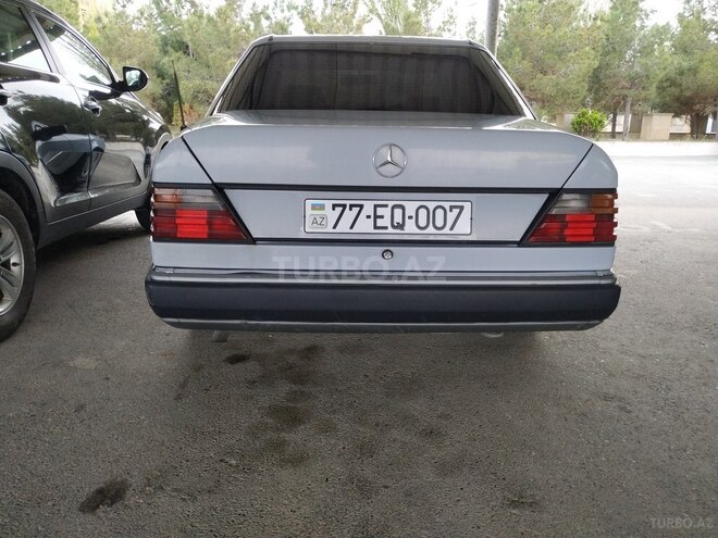 Mercedes E 200 d 1991, 295,000 km - 2.0 l - Bakı