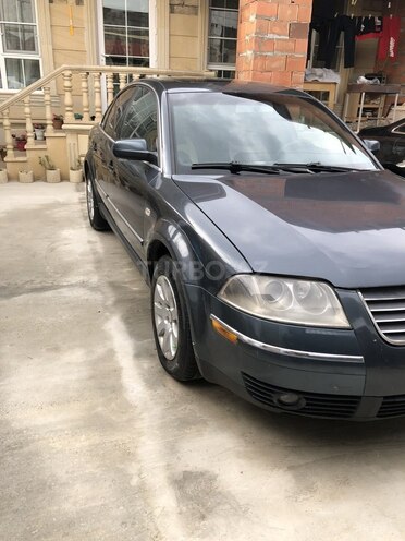 Volkswagen Passat 2002, 325,009 km - 1.8 l - Bakı