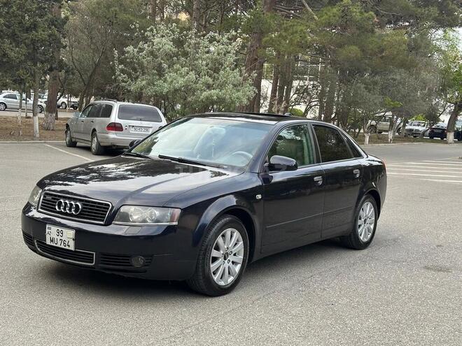Audi A4 2003, 289,000 km - 1.8 л - Sumqayıt