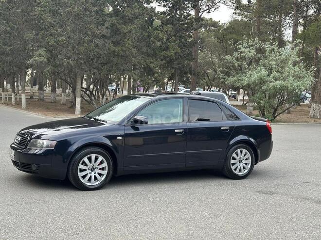 Audi A4 2003, 289,000 km - 1.8 л - Sumqayıt