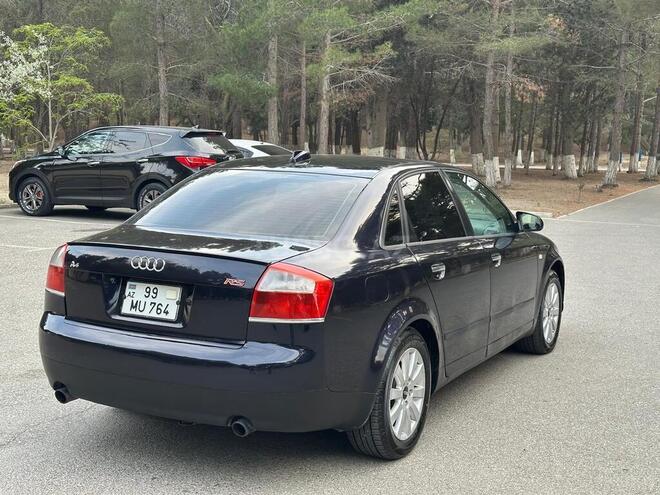 Audi A4 2003, 289,000 km - 1.8 л - Sumqayıt