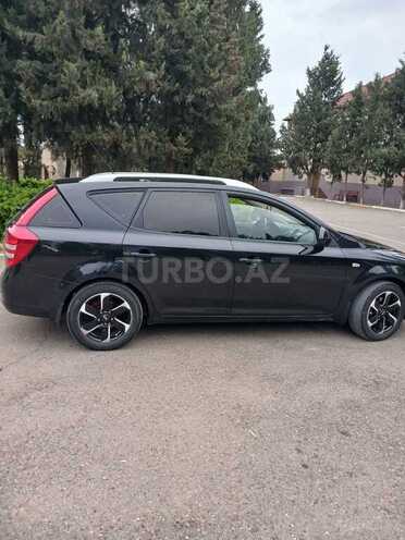 Kia Ceed 2010, 193,450 km - 1.6 л - Yevlax