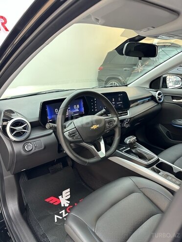 Chevrolet Monza-13