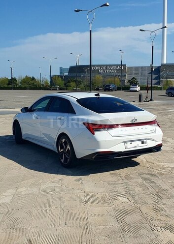 Hyundai Elantra 2021, 84,000 km - 2.0 l - Bakı