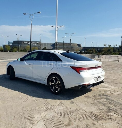 Hyundai Elantra 2021, 84,000 km - 2.0 l - Bakı