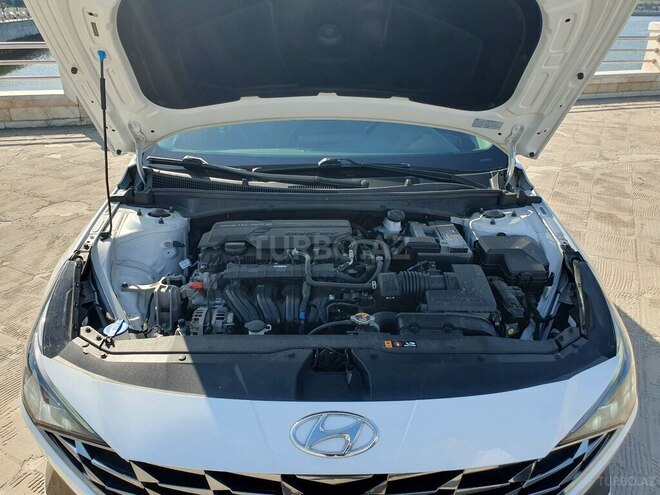 Hyundai Elantra 2021, 84,000 km - 2.0 l - Bakı