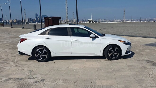Hyundai Elantra 2021, 84,000 km - 2.0 l - Bakı