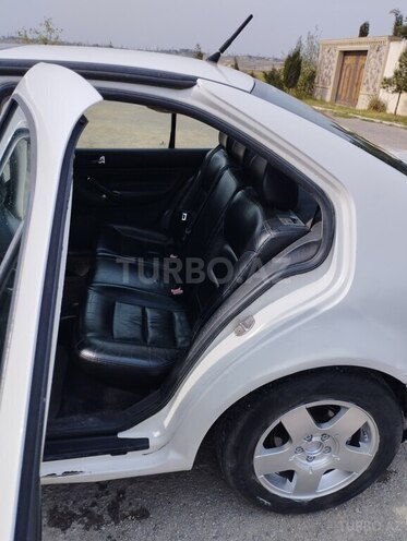 Volkswagen Jetta 2001, 248,000 km - 2.0 l - Bakı