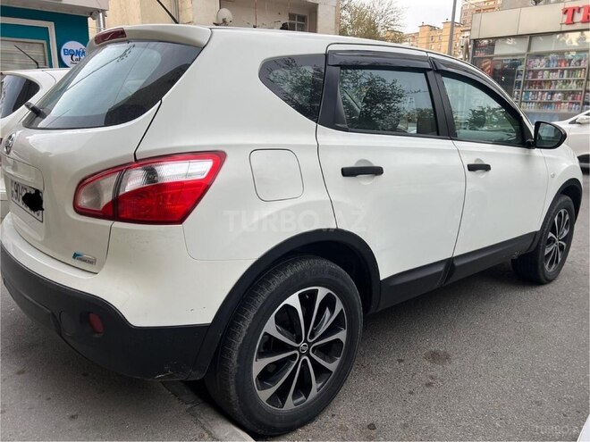 Nissan Qashqai 2010, 220,000 km - 2.0 л - Bakı
