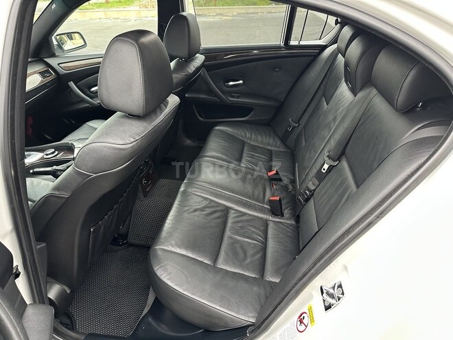 BMW 525 2007, 192,000 km - 2.5 l - Göyçay