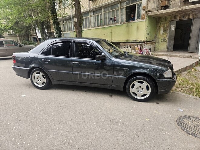 Mercedes C 200 1996, 451,000 km - 2.0 л - Sumqayıt
