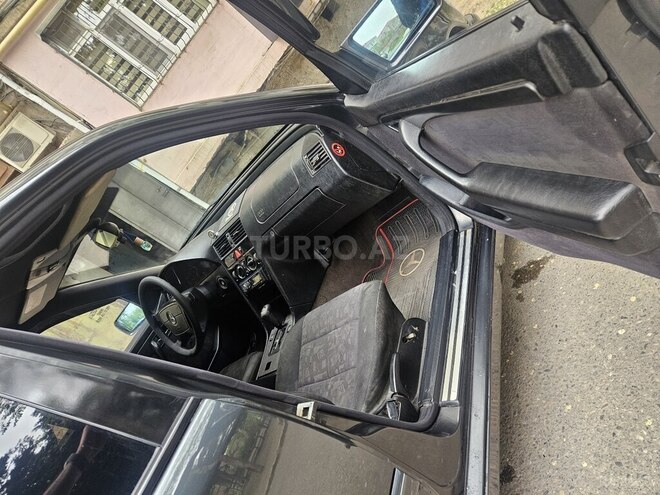 Mercedes C 200 1996, 451,000 km - 2.0 л - Sumqayıt