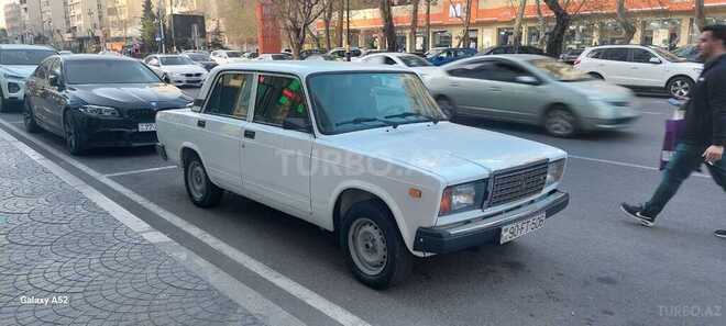 LADA (VAZ) 2107 2009, 80,000 km - 1.6 l - Bakı