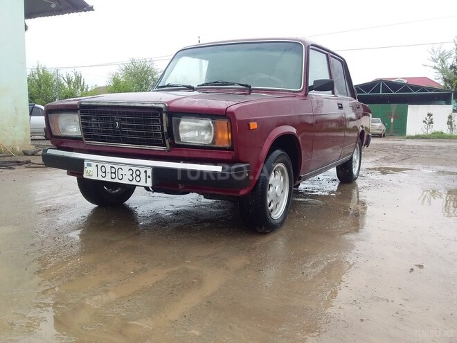 LADA (VAZ) 2107 2002, 60,000 km - 1.6 л - Saatlı