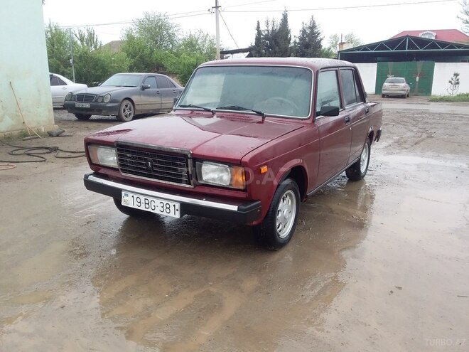 LADA (VAZ) 2107 2002, 60,000 km - 1.6 л - Saatlı