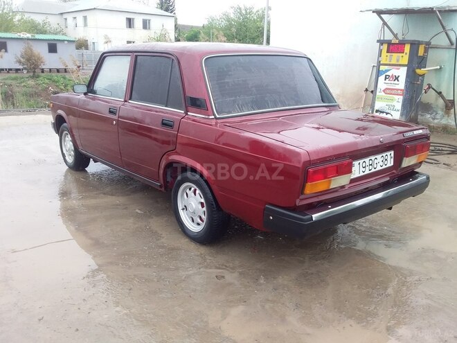 LADA (VAZ) 2107 2002, 60,000 km - 1.6 л - Saatlı